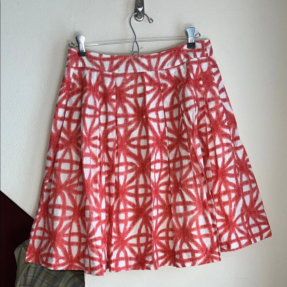 Club Monaco Red and White Pleated A-Line‎ Skirt 4